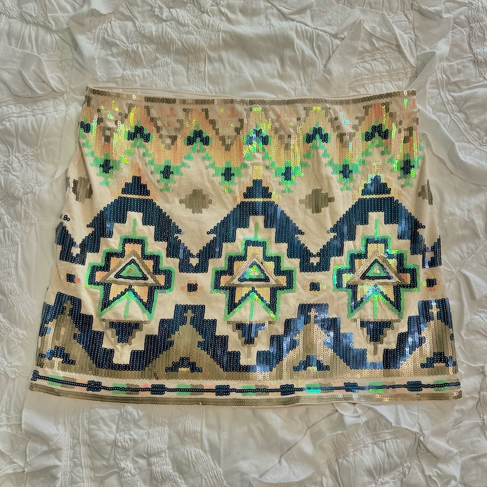 Women’s Size Medium Express Sequin Skirt